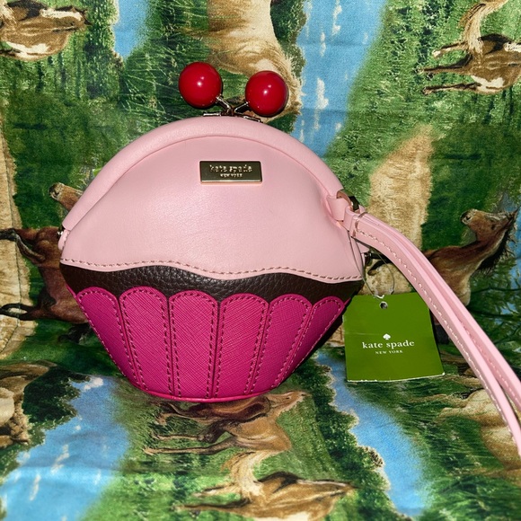 Kate spade cupcake purse - Picture 3 of 11